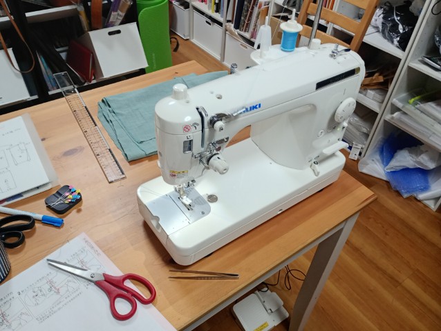 crafting001.jpg